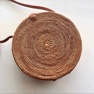 POPPY & SAGE Woven Rattan Circle Crossbody - Camilla